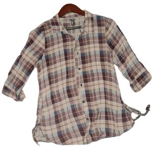 ⚫2/$20 Vanity 3/4 sleeve flannel blouse